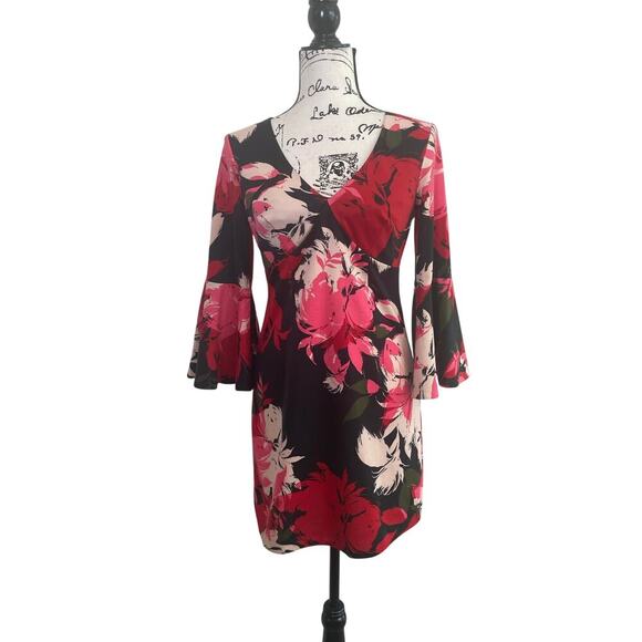 TRINA TURK SENA MINI DRESS FLORAL FLUTTERY BELLED SLEEVES SZ 2 SOPHISTICATED - Picture 13 of 16